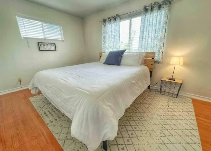 Hidden Haven Minutes From The Beach!