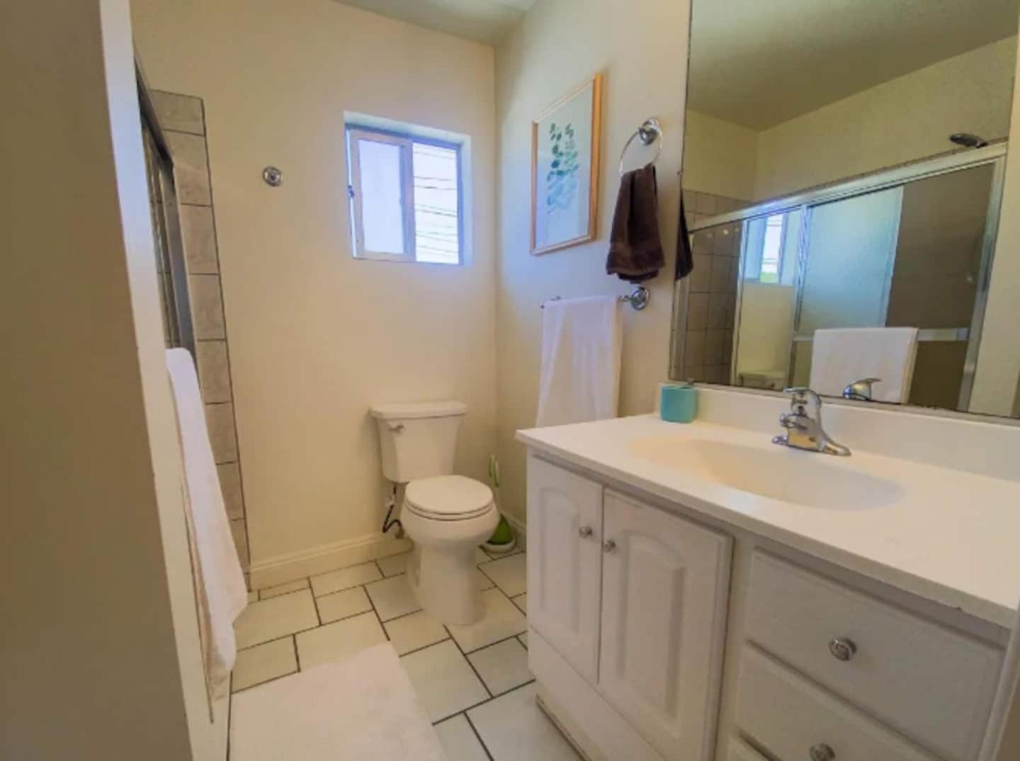 Apartamento Hidden Haven Minutes From The Beach!